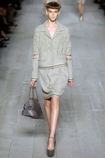 Look 4